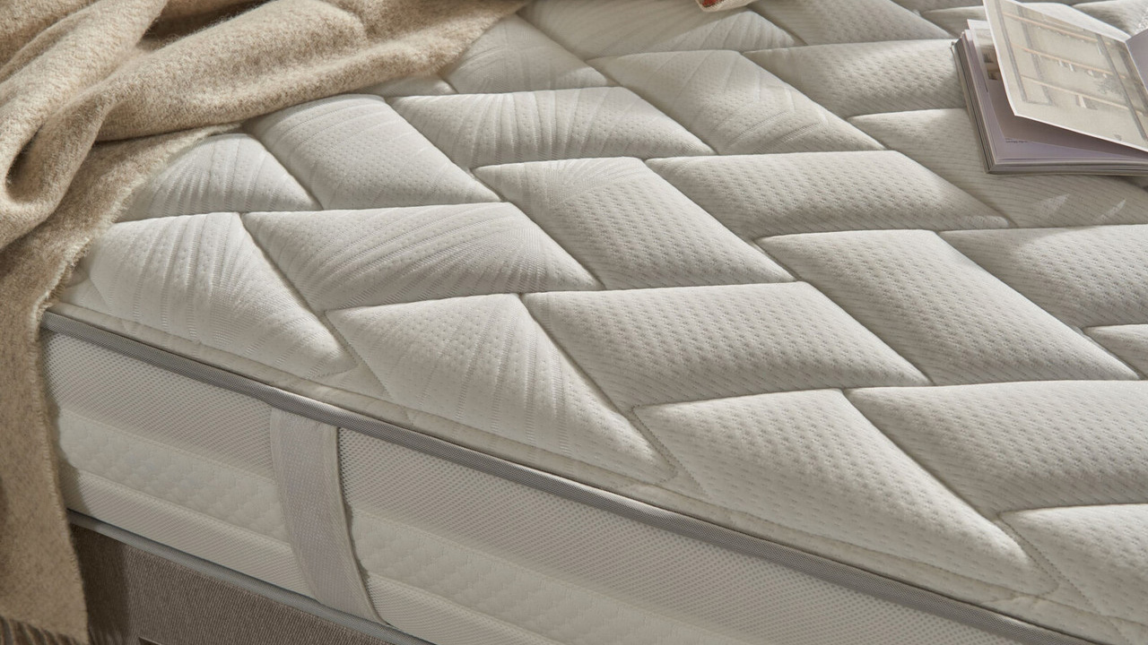 Choosing the right mattress | Bensons for beds