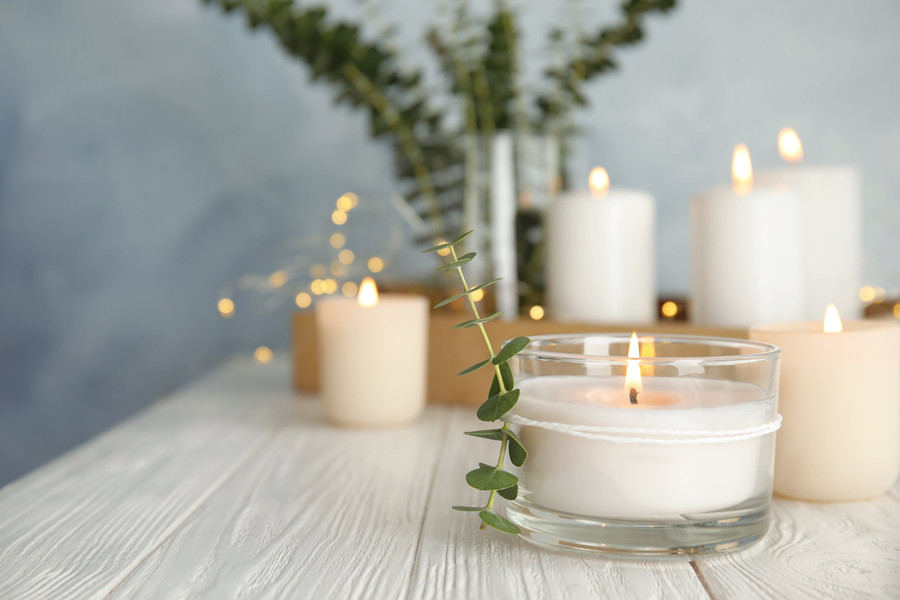 How to use Scented Candles to Help Sleep Well | Sleep Hub