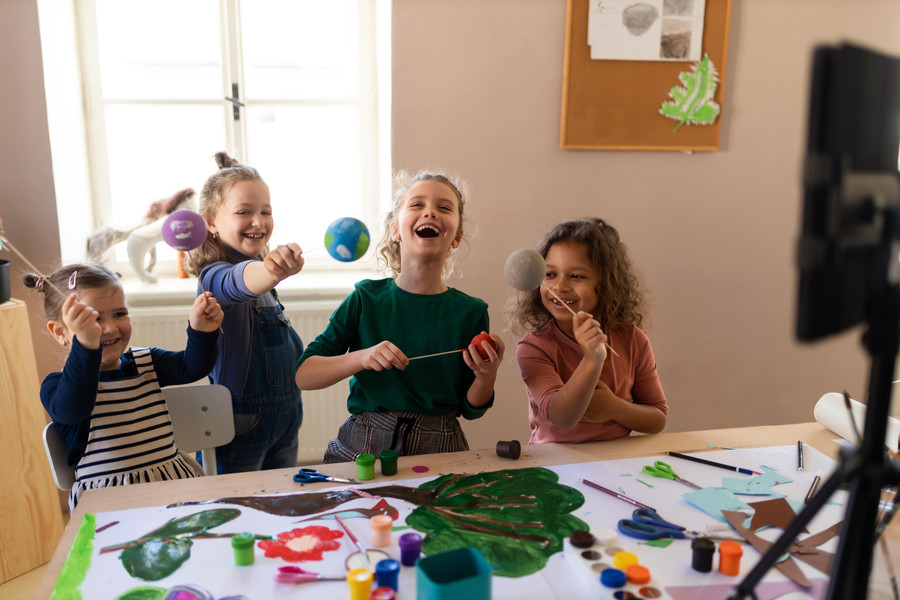 ​DIY Decor: Fun and Easy Crafts to Personalise Kids’ Bedrooms