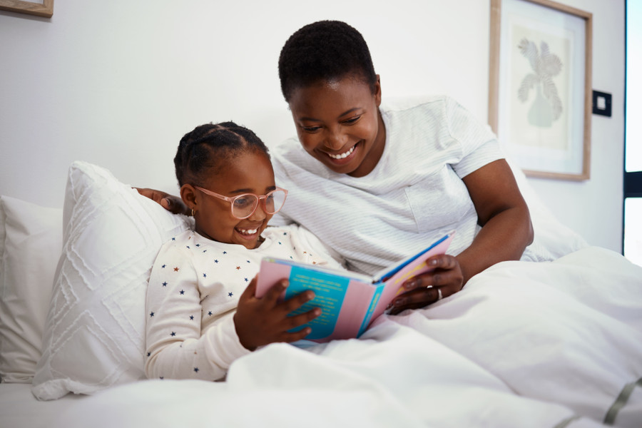 12 Short Bedtime Stories for Kids You’ll Both Love