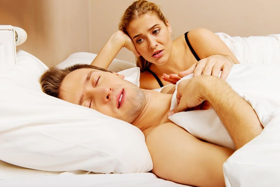 How to Get Used to Sleeping Next to Someone